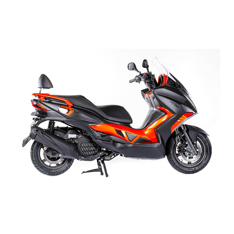 Moto Scooter Ares 125 GT